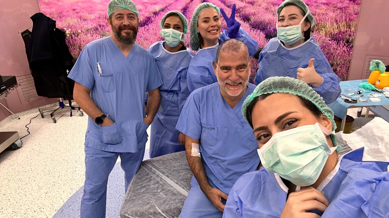 Naz Hair Transplant Çeşme Kliniği